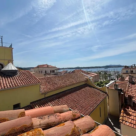 Hyper Centre Vue * Bandol